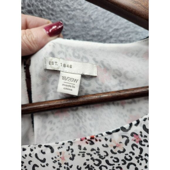 Womens Floral & Leopard Print Ruffle Blouse 18/20W EST. 1946 Polyester Button Ba - Picture 2 of 6